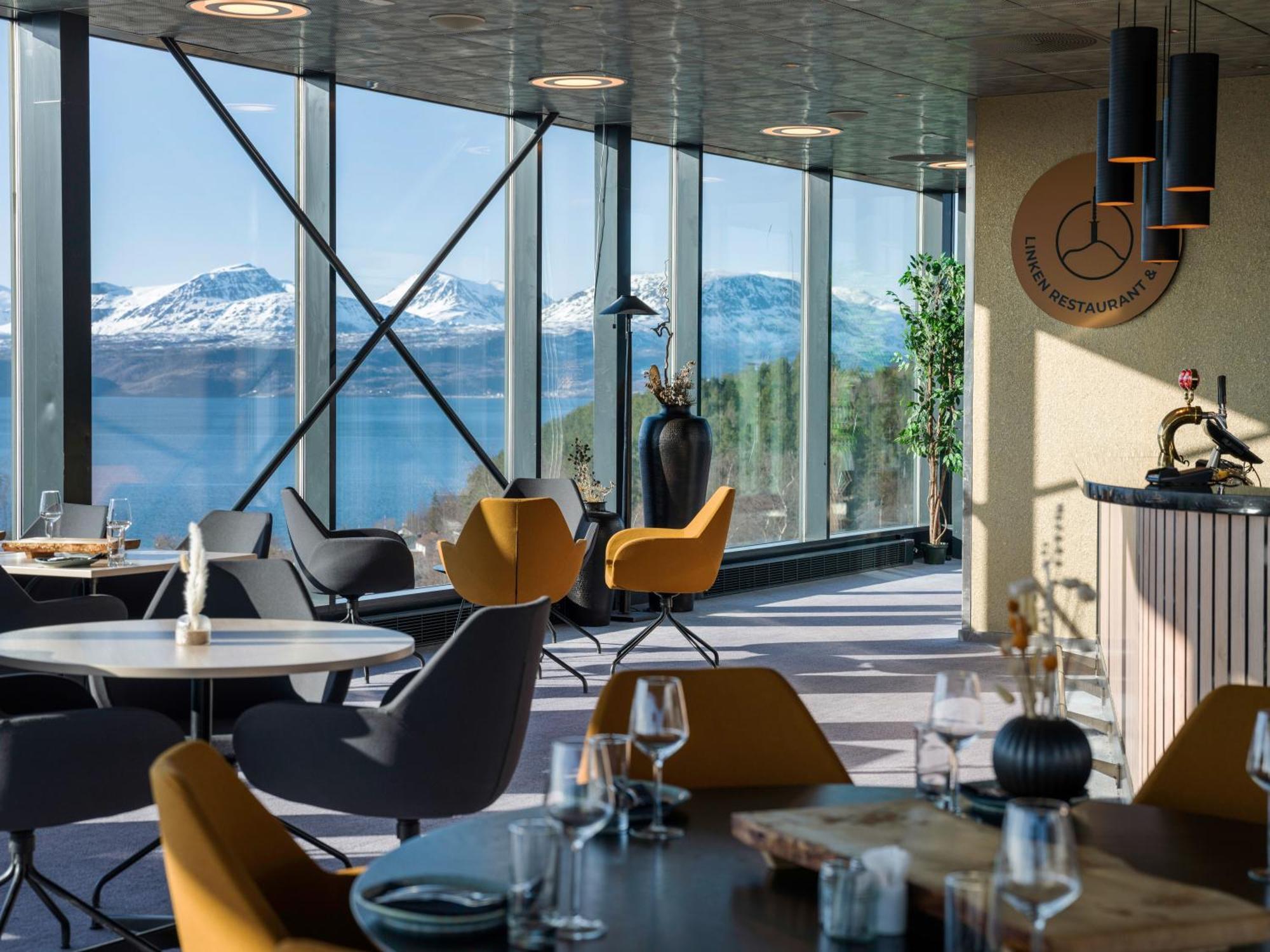 Quality Hotel Grand Royal Narvik Exterior photo